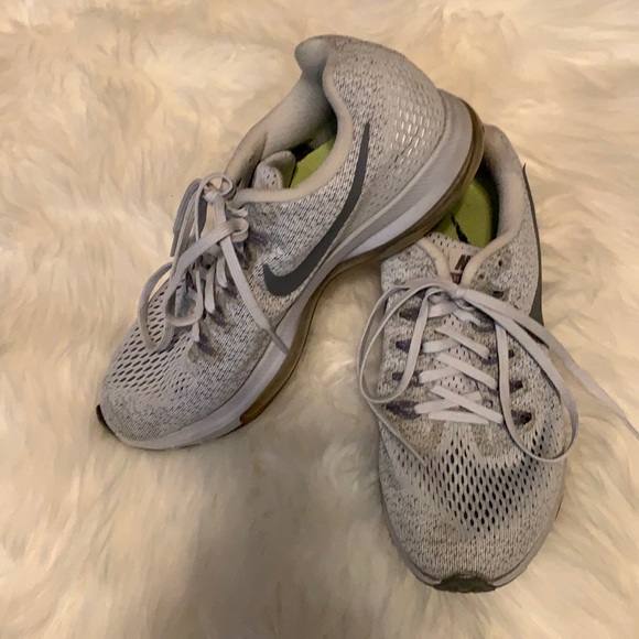 Nike Shoes - 3 for$15 NIKE RUNNING SHOES
